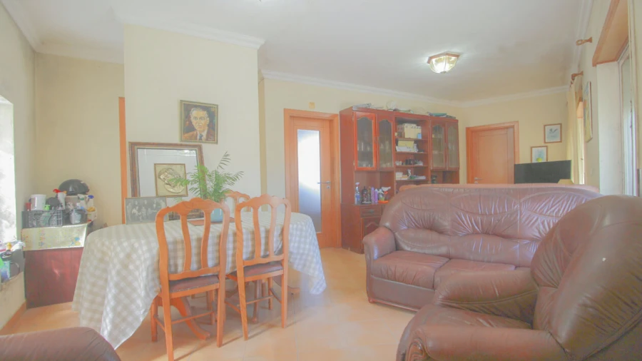 Apartamento T1 para Venda em Algoz e Tunes