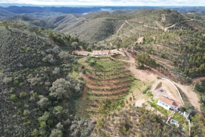 Moradia T4 para Venda em Santana da Serra