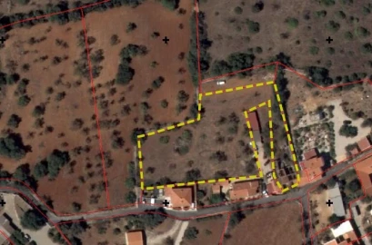 Terreno para Venda em Paderne