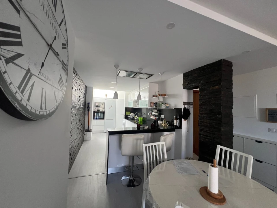 Apartamento T2 para Venda em Albufeira e Olhos de Água Foto 11