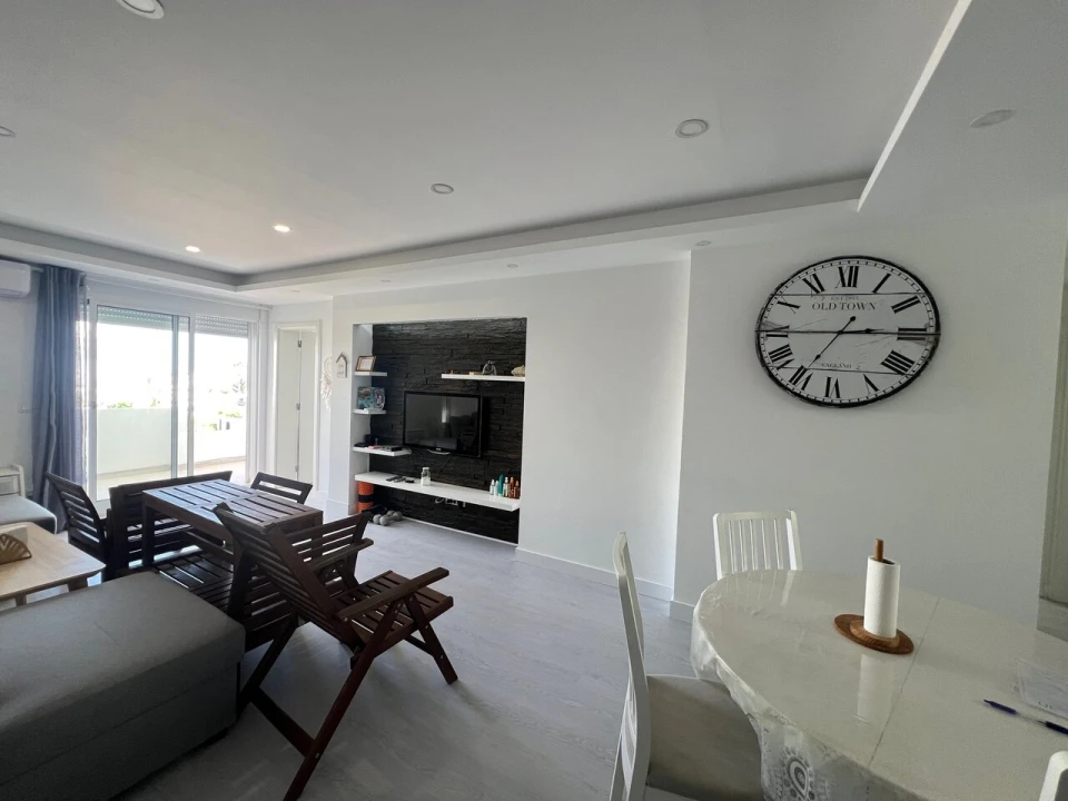 Apartamento T2 para Venda em Albufeira e Olhos de Água Foto 14