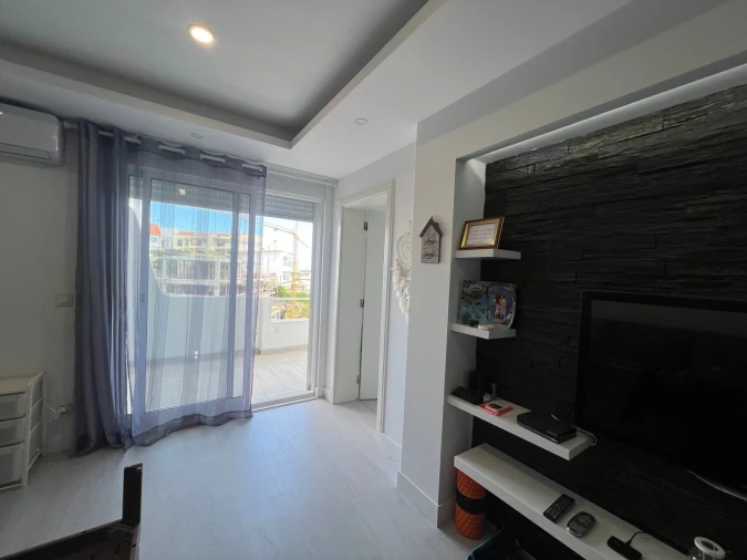 Apartamento T2 para Venda em Albufeira e Olhos de Água Foto 3