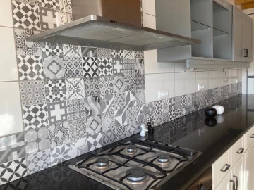 Moradia T5 para Venda em Ferreiras
