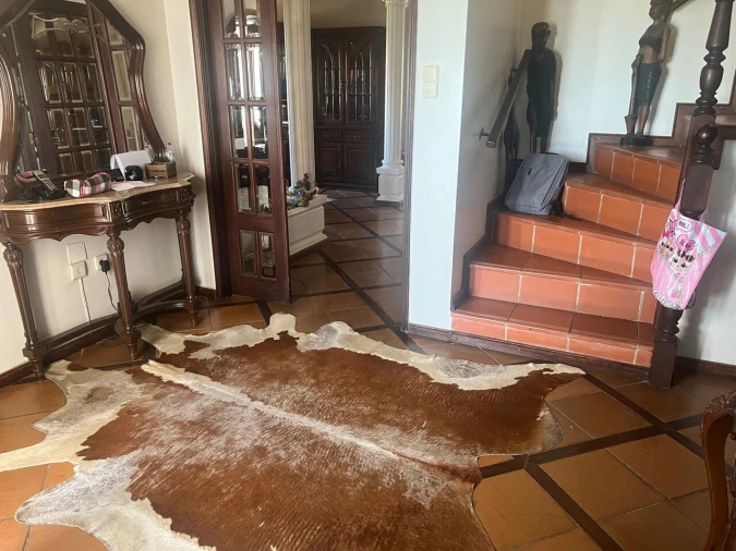 Moradia T5 para Venda em Albufeira e Olhos de Água Foto 3