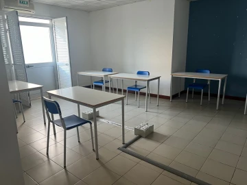 Loja para Venda em Albufeira e Olhos de Água