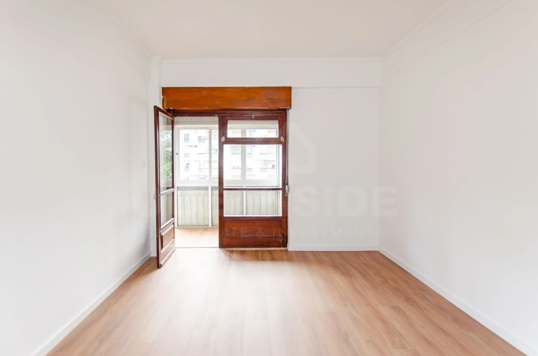Apartamento T2 para Arrendamento em Oeiras e São Julião da Barra, Paço de Arcos e Caxias Foto 28