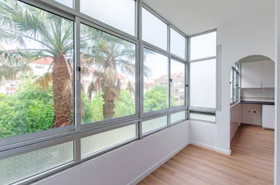 Apartamento T2 para Arrendamento em Oeiras e São Julião da Barra, Paço de Arcos e Caxias