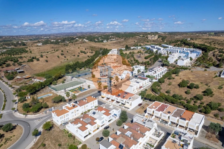Moradia T3 para Venda em Castro Marim Foto 32