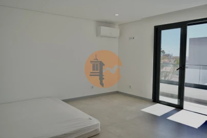 Moradia T0 para Venda em Vila Nova de Cacela