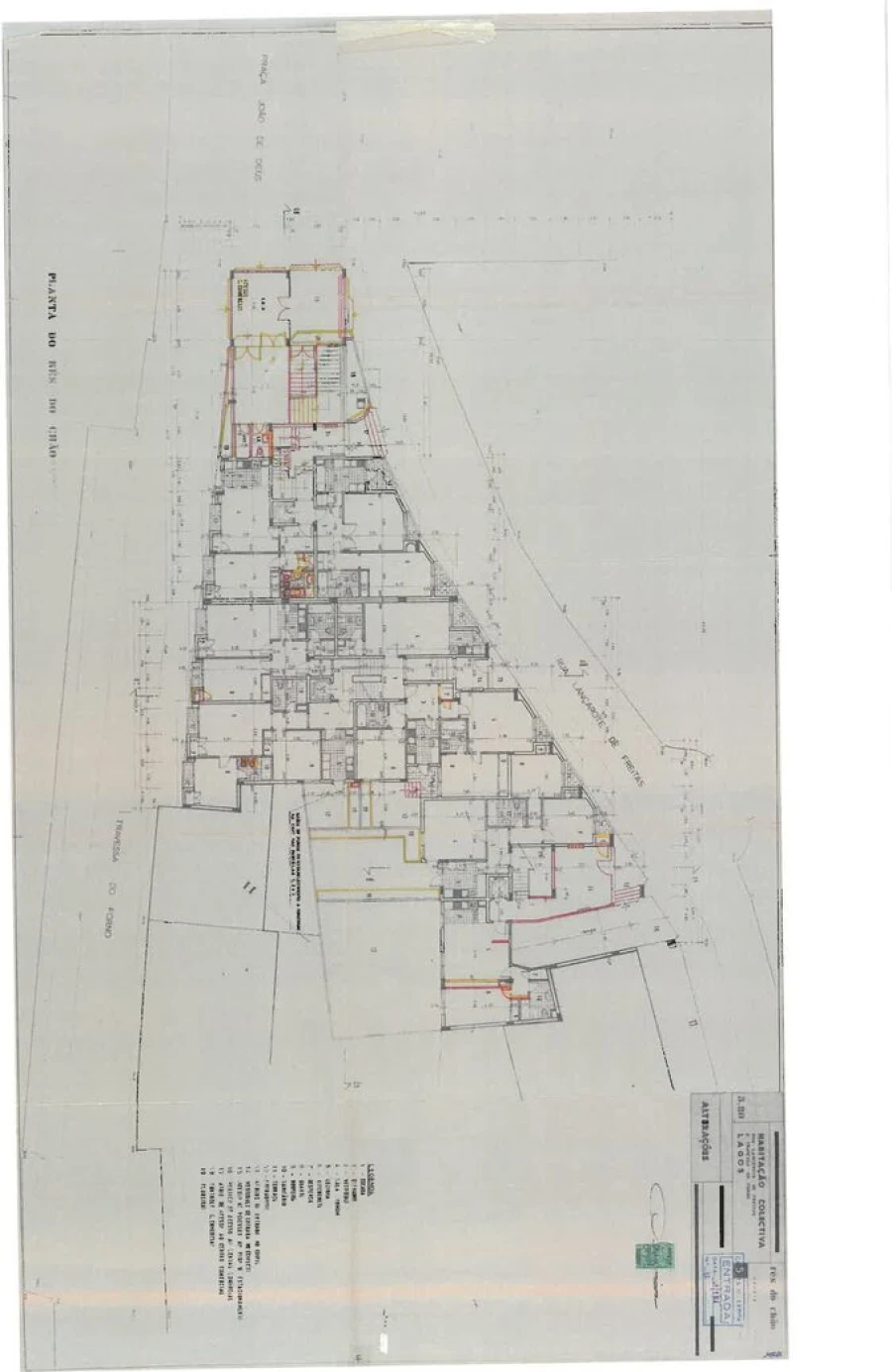 Prédio para Venda em Lagos (São Sebastião e Santa Maria) Foto 23