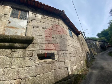 Moradia T7 para Venda em Vade