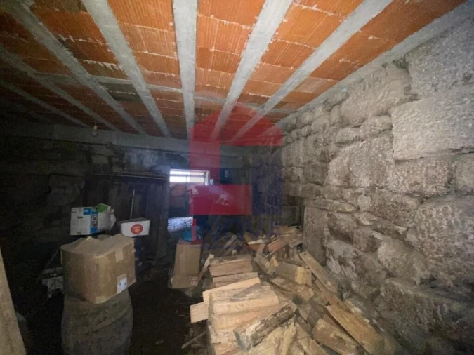Moradia T7 para Venda em Vade Foto 36