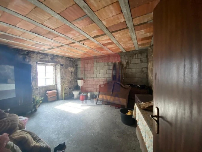 Moradia T7 para Venda em Vade Foto 4