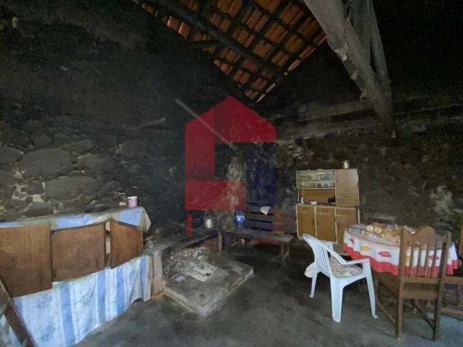 Moradia T7 para Venda em Vade Foto 11