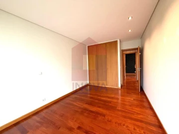 Apartamento T3 para Venda em Santa Maria Maior e Monserrate e Meadela