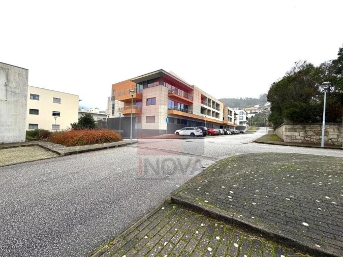 Apartamento T3 para Venda em Santa Maria Maior e Monserrate e Meadela Foto 27