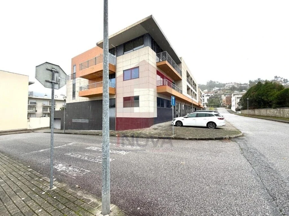 Apartamento T3 para Venda em Santa Maria Maior e Monserrate e Meadela Foto 26