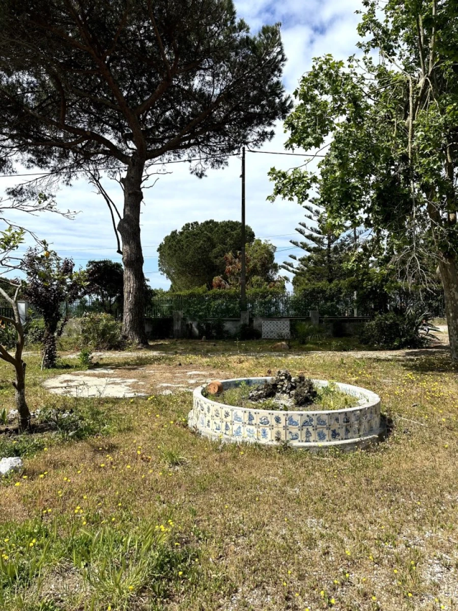 Moradia T6 para Venda em Caparica e Trafaria Foto 11