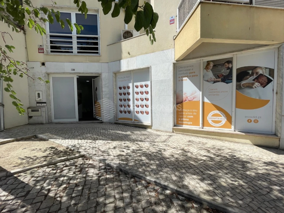 Loja para Arrendamento em Setubal (São Sebastião) Foto 10