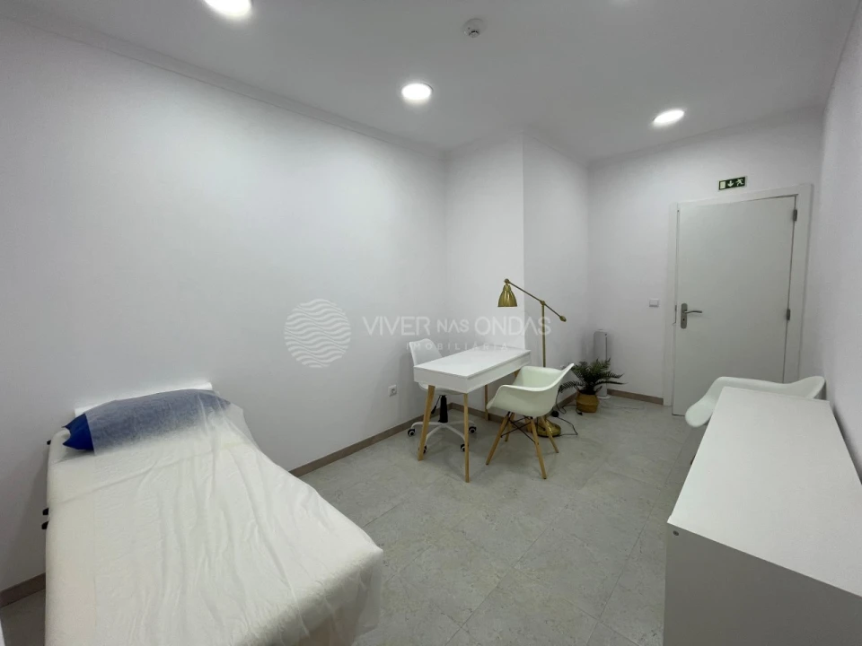 Loja para Arrendamento em Setubal (São Sebastião) Foto 17