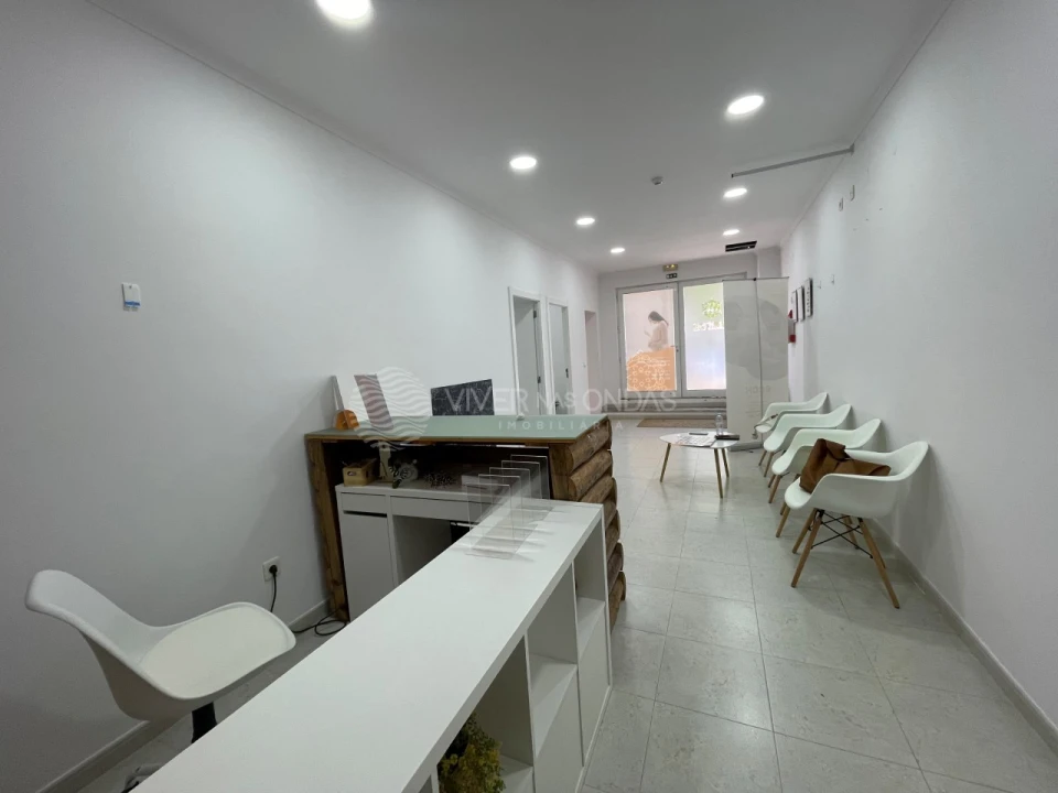 Loja para Arrendamento em Setubal (São Sebastião) Foto 24