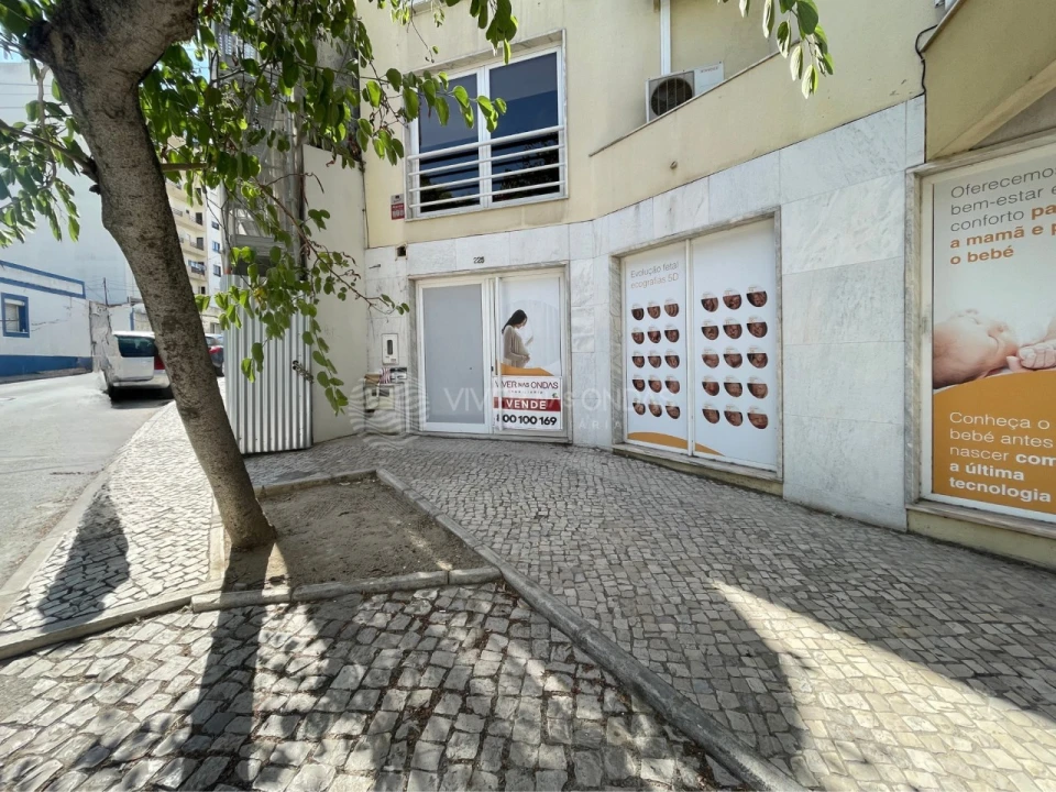 Loja para Arrendamento em Setubal (São Sebastião) Foto 27