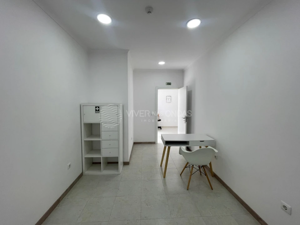Loja para Arrendamento em Setubal (São Sebastião) Foto 6