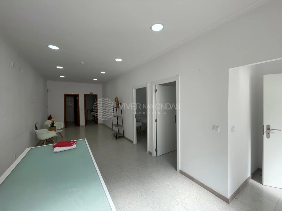 Loja para Arrendamento em Setubal (São Sebastião) Foto 15