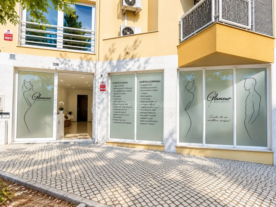 Loja para Arrendamento em Setubal (São Sebastião) Foto 1