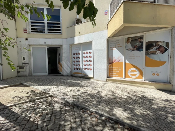 Loja para Arrendamento em Setubal (São Sebastião) Foto 10
