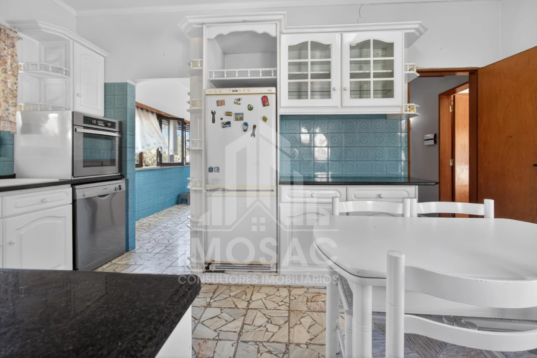 Moradia T3 para Venda em Loures Foto 3