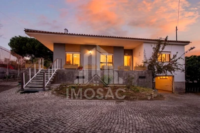 Moradia T3 para Venda em Loures