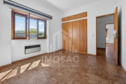 Moradia T3 para Venda em Loures
