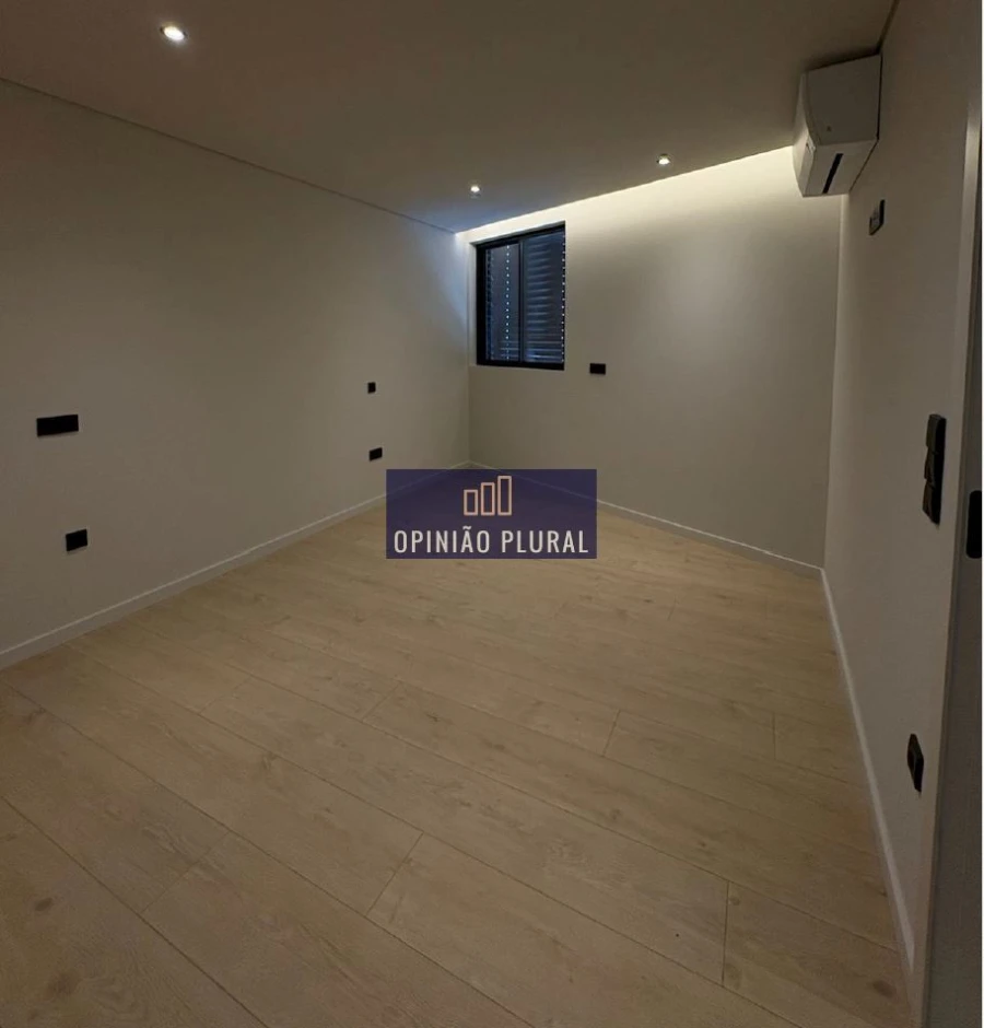 Apartamento T4 para Venda em Gondomar (São Cosme), Valbom e Jovim Foto 11