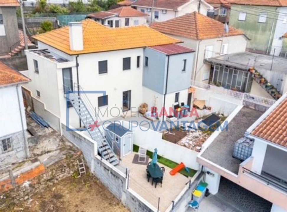 Apartamento T2 para Venda em Sandim, Olival, Lever e Crestuma Foto 3