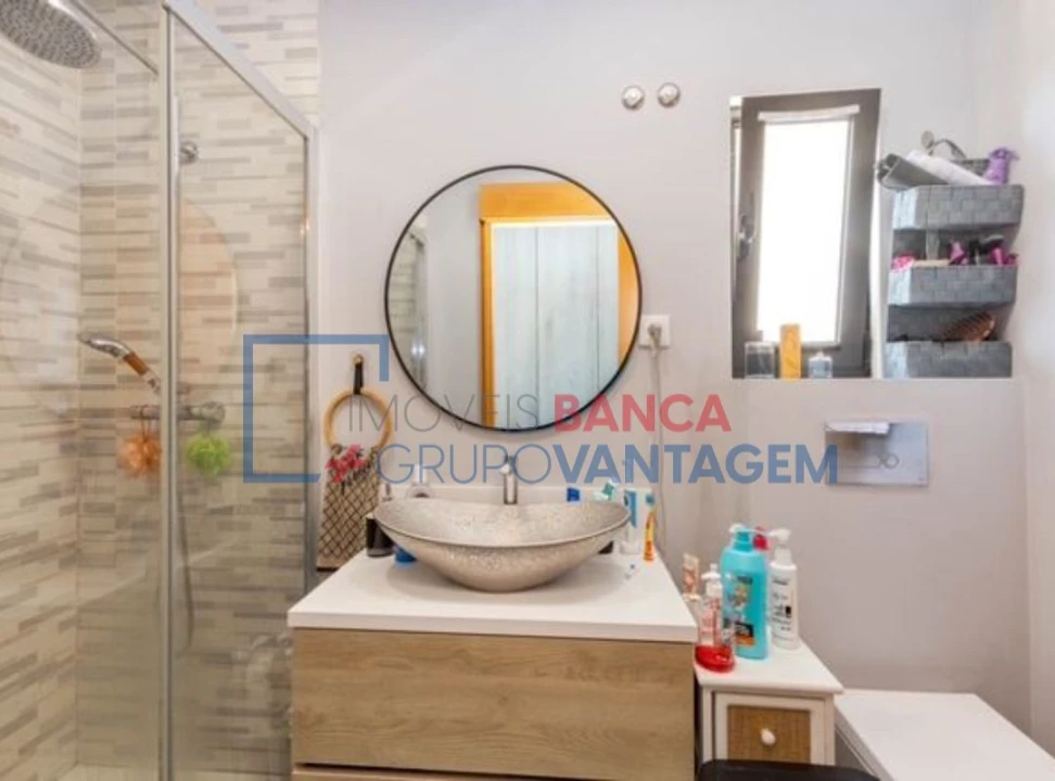 Apartamento T2 para Venda em Sandim, Olival, Lever e Crestuma Foto 6