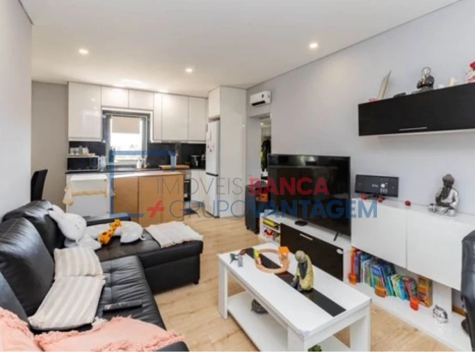 Apartamento T2 para Venda em Sandim, Olival, Lever e Crestuma Foto 16
