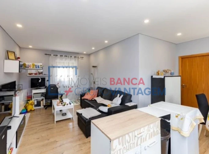 Apartamento T2 para Venda em Sandim, Olival, Lever e Crestuma Foto 17