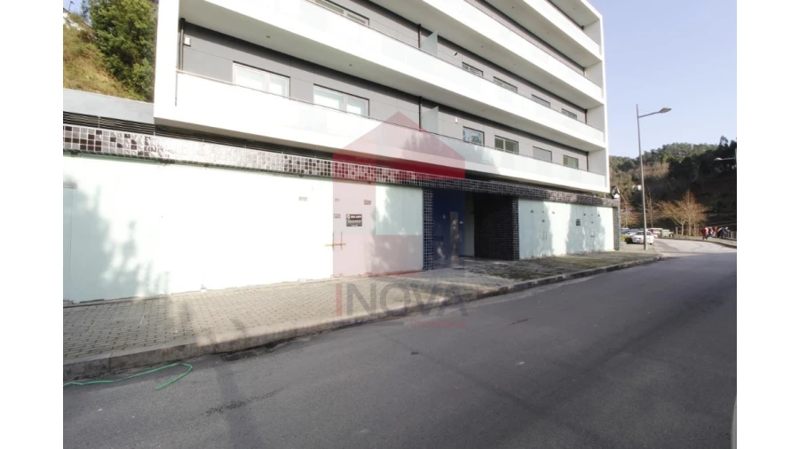 Loja para Venda em Moimenta Foto 3