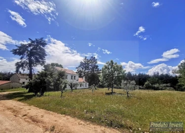 Moradia T4 para Venda em Vale de Prazeres e Mata da Rainha