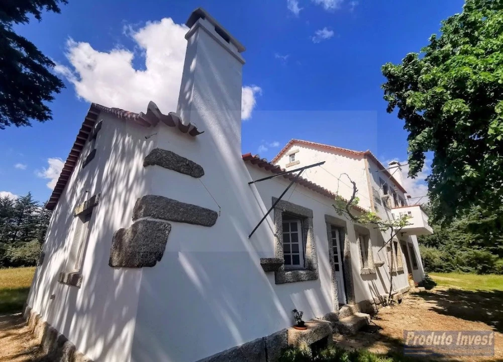 Moradia T4 para Venda em Vale de Prazeres e Mata da Rainha Foto 1