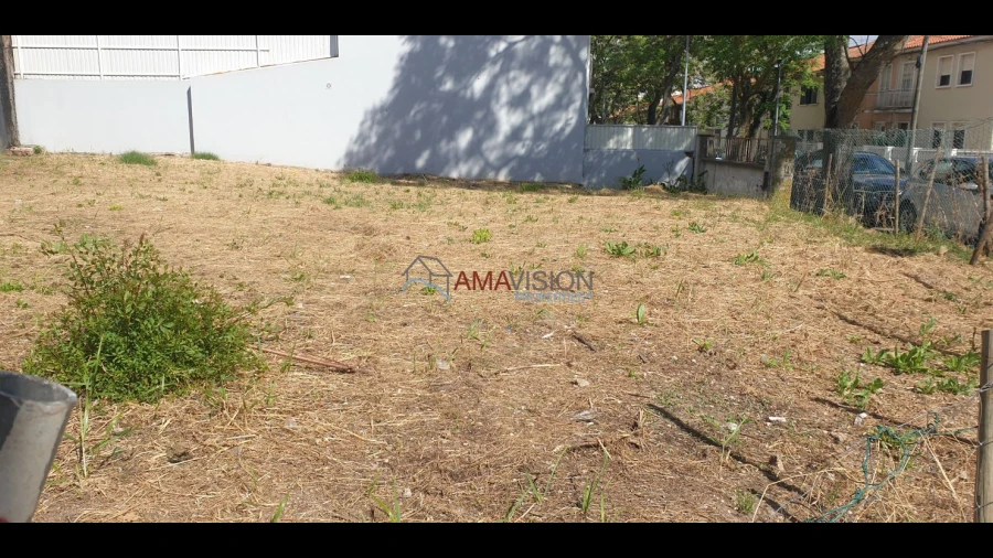Terreno para Venda em Benfica