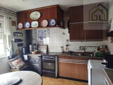 Moradia T4 para Venda em Benfeita