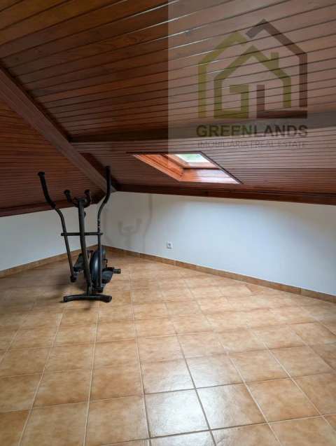 Moradia T4 para Venda em Côja e Barril de Alva