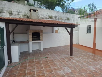 Moradia T4 para Venda em Côja e Barril de Alva