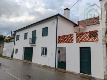 Moradia T4 para Venda em Côja e Barril de Alva