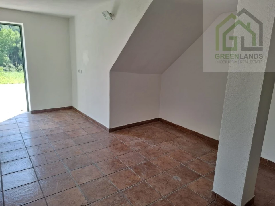 Moradia T4 para Venda em Côja e Barril de Alva Foto 53
