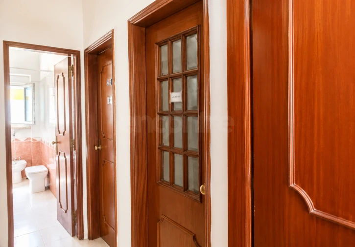 Apartamento T2 para Venda em Odivelas Foto 7