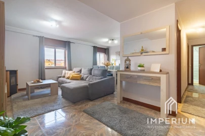 Apartamento T3 para Venda em Aradas