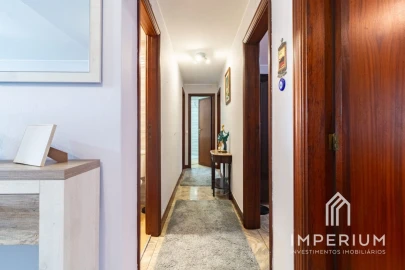 Apartamento T3 para Venda em Aradas